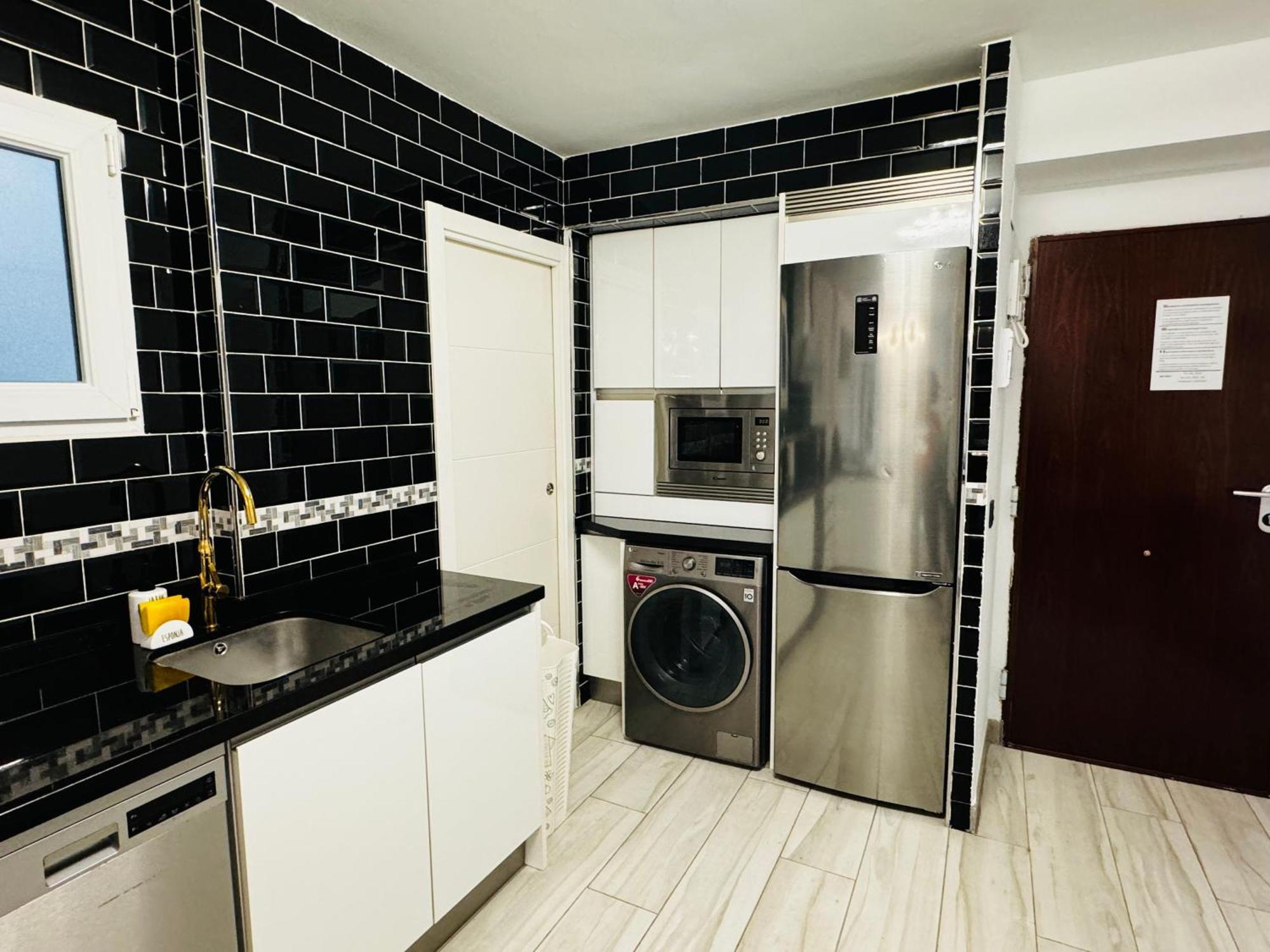 Apartamento Fabrynne Beach Màlaga Exteriér fotografie
